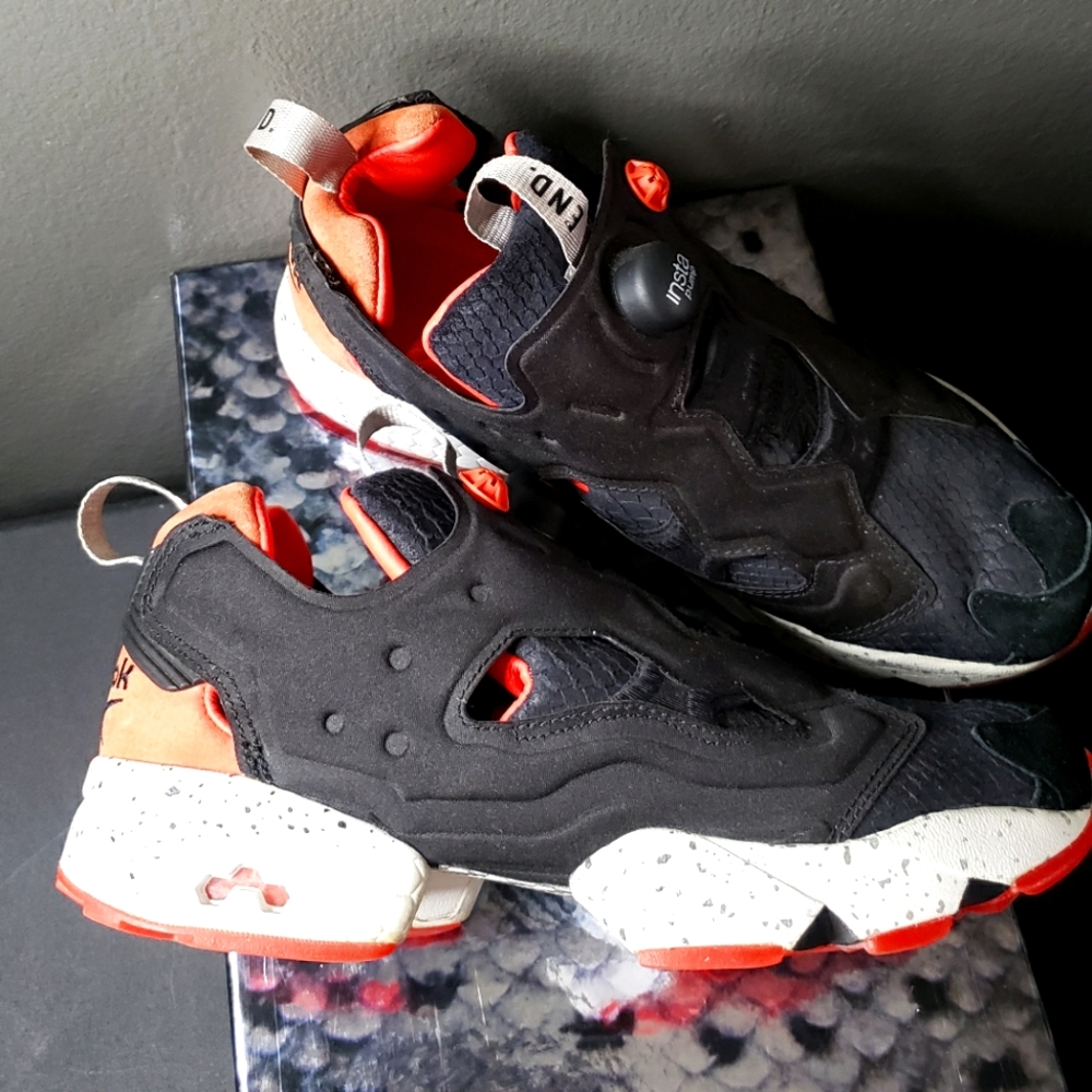 END. x Reebok Instapump Fury OG "Black Salmon"